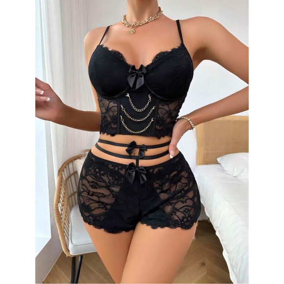 ❤️NEW Chain Detail Bow Front Lace PJ Set - Picture 2 of 7